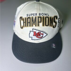 Kansas City Chiefs Super Bowl Champions SnapBack Cap - Cream and Black